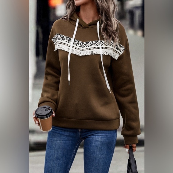 Contrast Fringe Hoodie - Picture 2 of 3